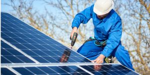 Installation Maintenance Panneaux Solaires Photovoltaïques à Bezouotte